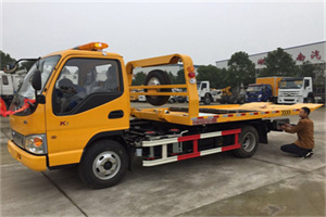 西陵区哪里有拖车服务