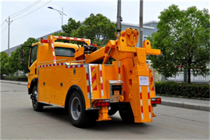 西陵区高速路拖车费