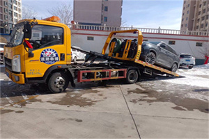 西陵区救援拖车费用怎么算